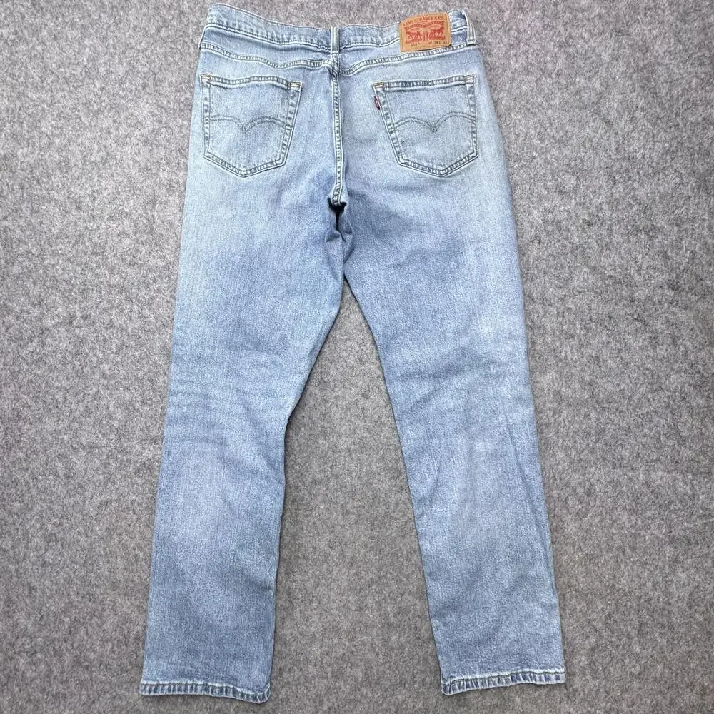 Levis brand levi